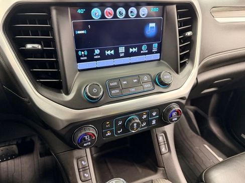 Certified 2019 GMC Acadia SLT image 13
