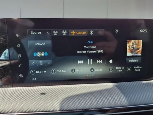 New 2025 Nissan Kicks SR w/ Illumination Package image 20