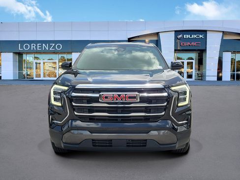 Used 2025 GMC Terrain Elevation w/ Technology Package II AWD/4WD image 2
