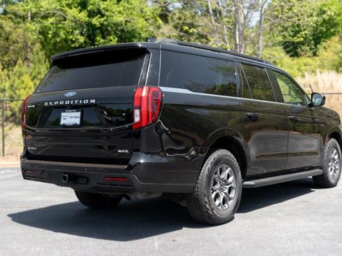 Used 2025 Ford Expedition Max Active RWD image 24