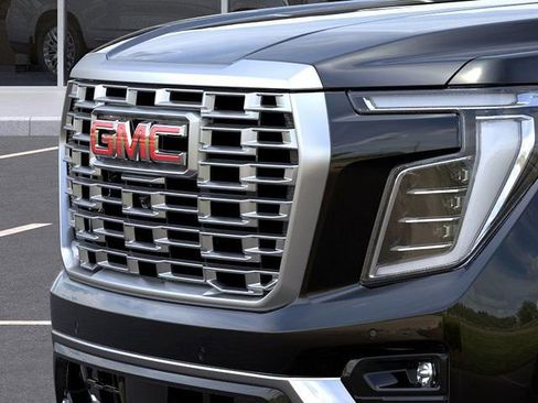New 2026 GMC Yukon Denali image 13