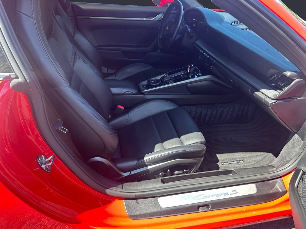 Used 2020 Porsche 911 Carrera S w/ Premium Package RWD image 15