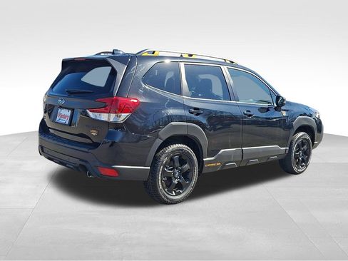 Used 2025 Subaru Forester Wilderness AWD/4WD image 6