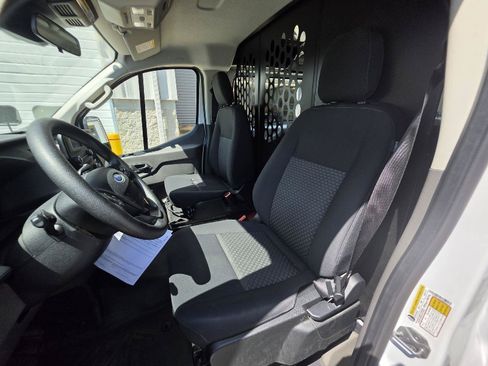 Used 2025 Ford Transit 250 Low Roof w/ Exterior Upgrade Package RWD image 7