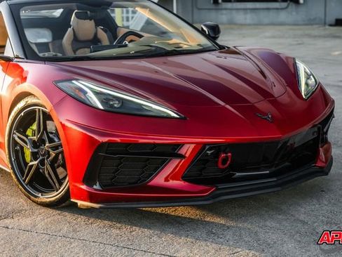 Used 2021 Chevrolet Corvette Stingray Premium Conv w/ 3LT image 23