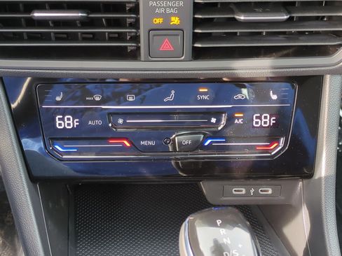 New 2025 Volkswagen Jetta Sport image 12