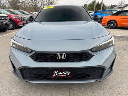 Used 2025 Honda Civic Sport Touring image 2
