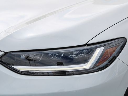 Certified 2025 Honda HR-V Sport image 5