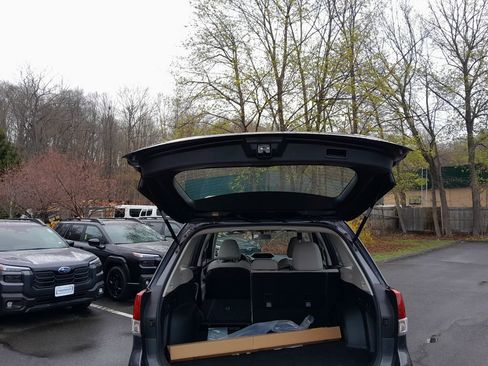 Used 2023 Subaru Forester AWD/4WD image 32