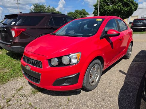 Used 2015 Chevrolet Sonic LS FWD image 1