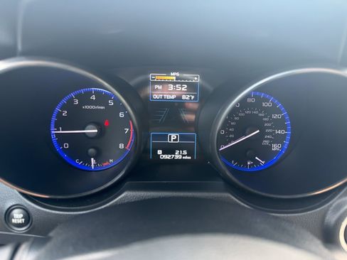 Used 2019 Subaru Outback 3.6R Limited w/ Popular Package #2 AWD/4WD image 14