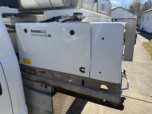 Used 2012 Ford F450 XL w/ Snow Plow Prep Pkg image 16