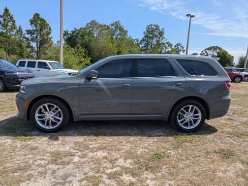 Used 2022 Dodge Durango GT RWD image 7