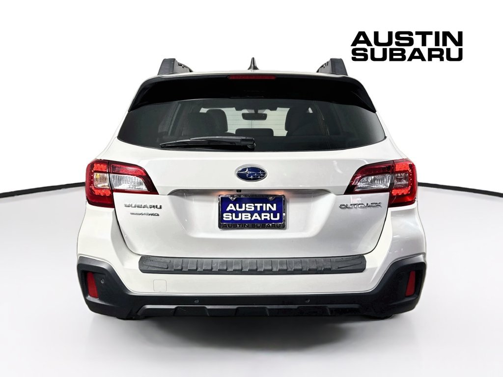 Used 2018 Subaru Outback 2.5i Limited AWD/4WD image 6
