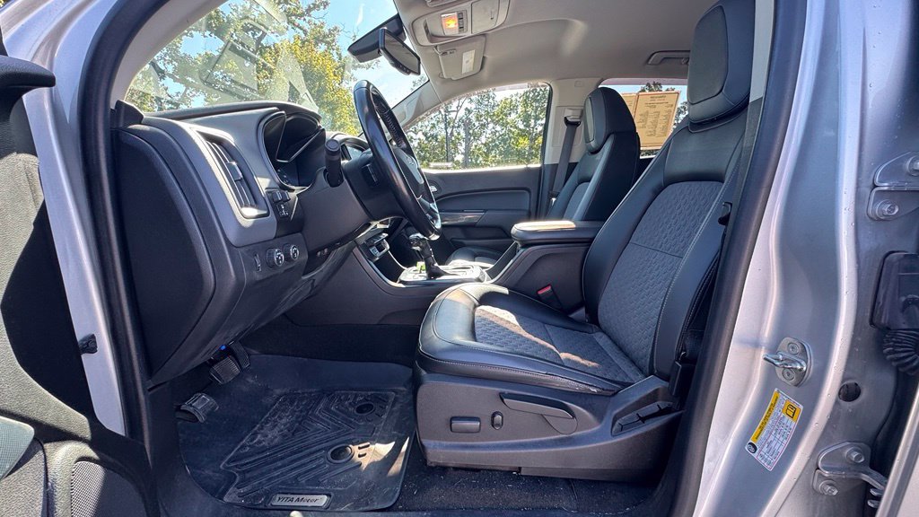 Used 2017 Chevrolet Colorado Z71 AWD/4WD image 17