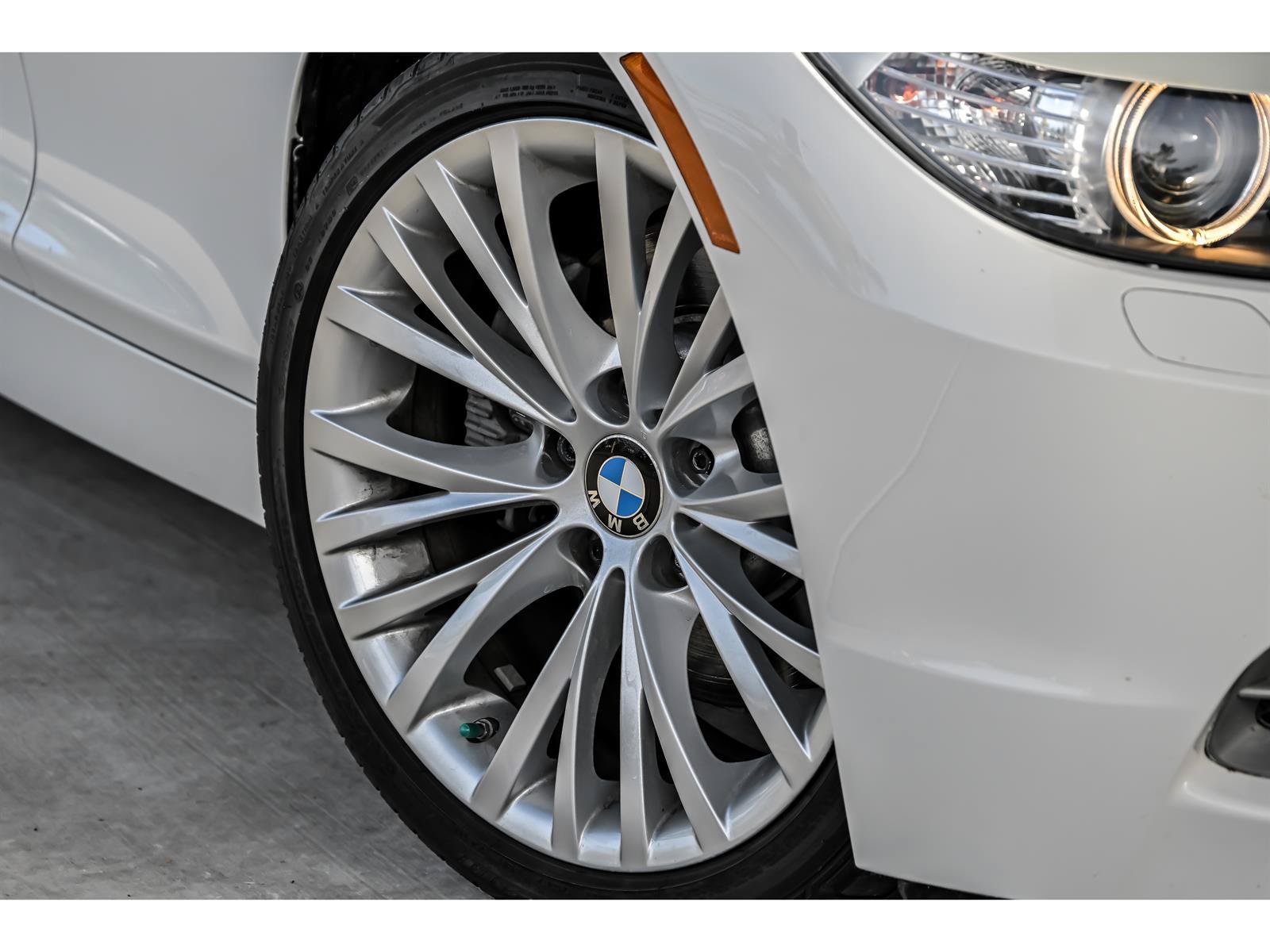 Used 2011 BMW Z4 sDrive35i RWD image 3