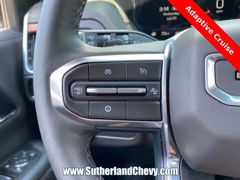 Certified 2025 GMC Yukon XL Denali w/ Sun & Power Step Package image 22