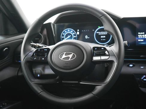 Certified 2026 Hyundai Elantra SEL FWD image 15