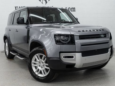 Used 2024 Land Rover Defender 110 S AWD/4WD image 7