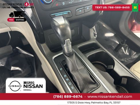 Used 2017 Ford Escape Titanium image 24