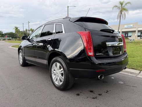 Used 2015 Cadillac SRX Luxury w/ Driver Awareness Package AWD/4WD image 4