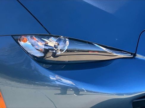 Used 2019 MAZDA MX-5 Miata RF Grand Touring image 22