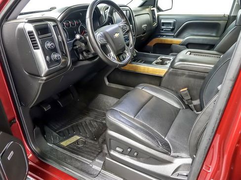 Used 2018 Chevrolet Silverado 1500 LTZ w/ Sport Package AWD/4WD image 14