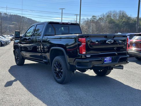 New 2026 Chevrolet Silverado 3500 High Country w/ Midnight Edition image 4