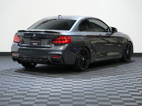 Used 2018 BMW M240i Coupe image 6