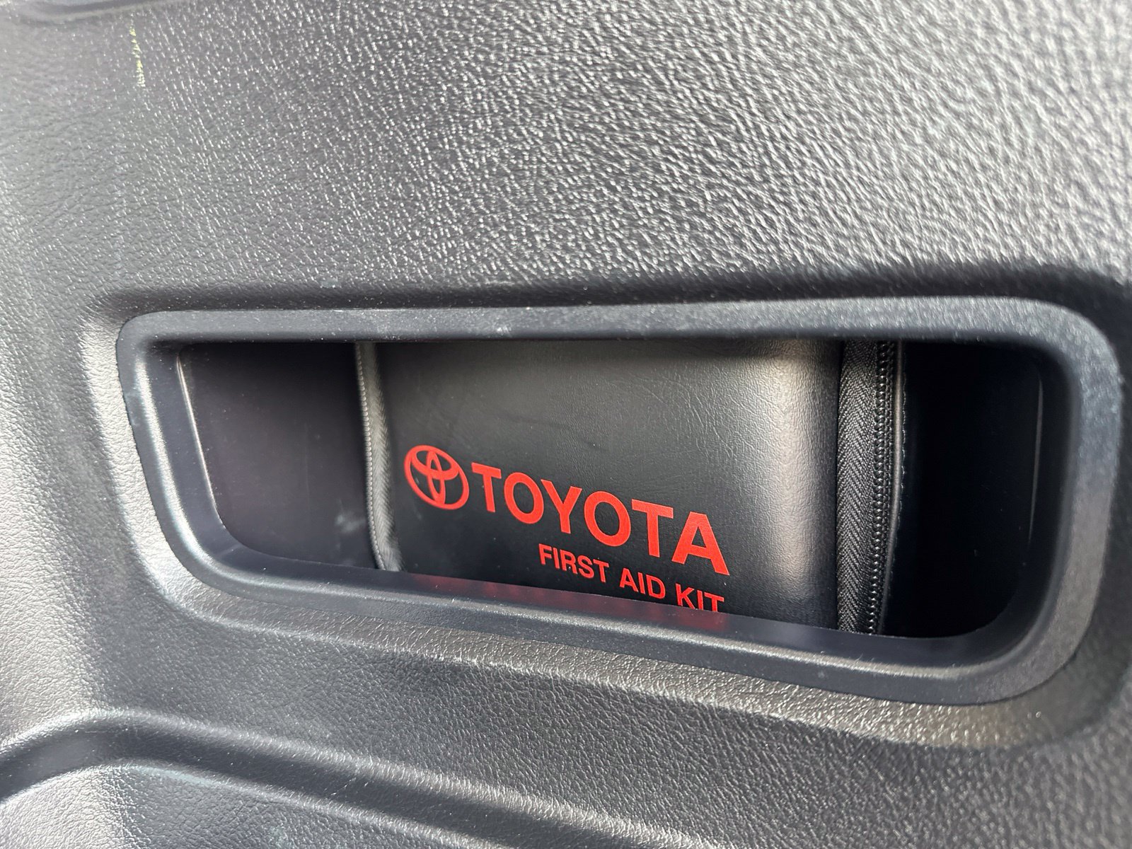 Used 2022 Toyota 4Runner TRD Off-Road Premium AWD/4WD image 27