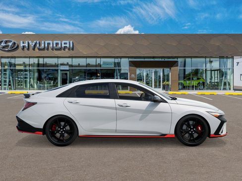 New 2026 Hyundai Elantra N FWD image 24