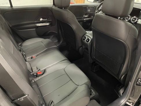 New 2025 Mercedes-Benz GLB 250 4MATIC image 14