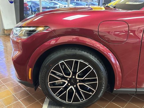 New 2025 Ford Mustang Mach-E Premium image 25