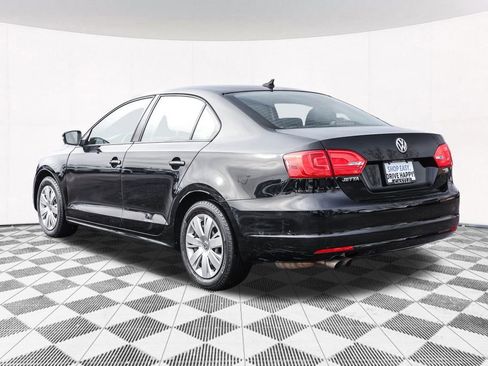 Used 2014 Volkswagen Jetta SE image 12