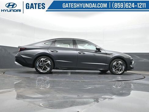 New 2025 Hyundai Sonata SEL FWD image 35