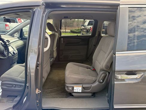 Used 2015 Honda Odyssey EX image 13