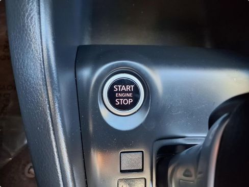 Certified 2025 Nissan Kicks Play S image 11