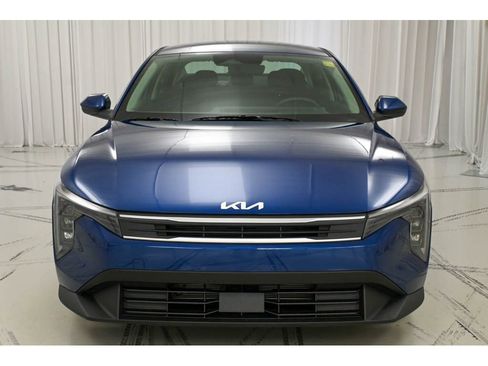 New 2025 Kia K4 image 3