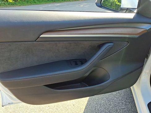 Used 2023 Tesla Model 3 Standard Range RWD image 14