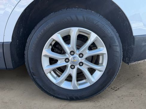 Used 2018 Chevrolet Equinox LT image 10