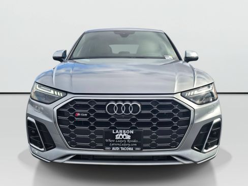 Used 2023 Audi SQ5 Prestige w/ Prestige Package AWD/4WD image 8