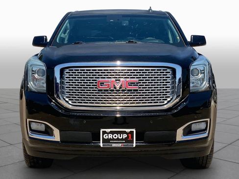 Used 2015 GMC Yukon Denali w/ Touring Package AWD/4WD image 3