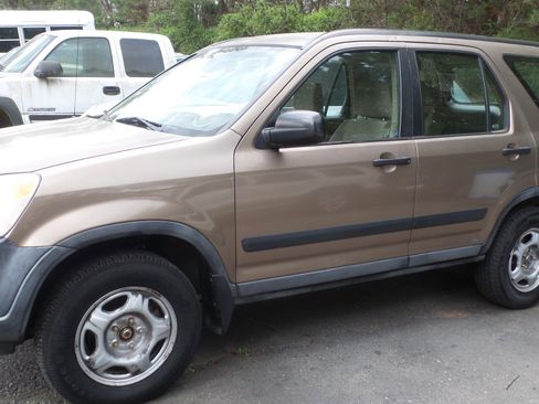 Used 2003 Honda CR-V LX image 2