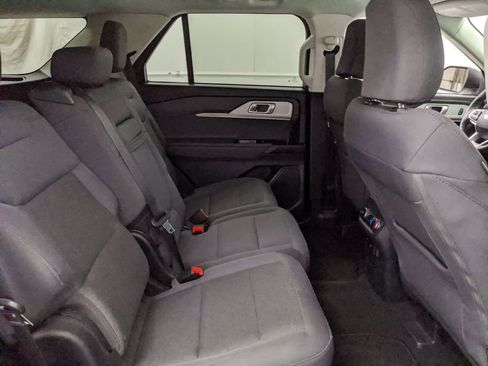 New 2025 Ford Explorer Active image 26