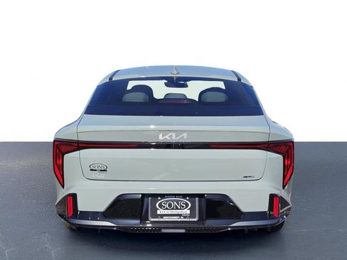 New 2025 Kia K4 GT-Line image 10
