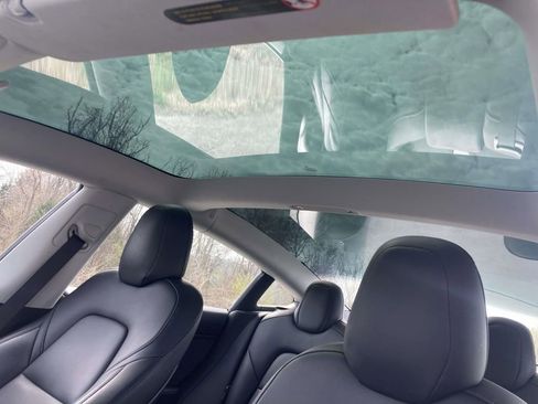 Used 2019 Tesla Model 3 Long Range image 21