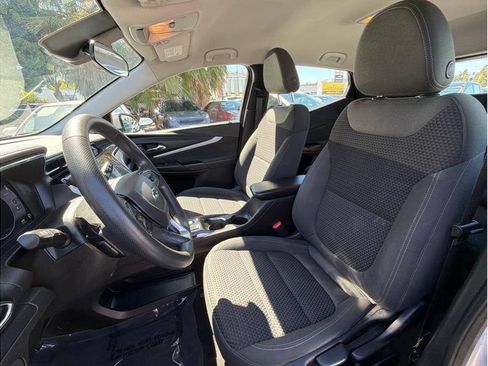 Used 2023 Chevrolet Bolt EUV LT w/ Driver Confidence Package FWD image 14