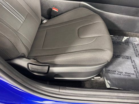 Used 2024 Hyundai Elantra SEL image 32
