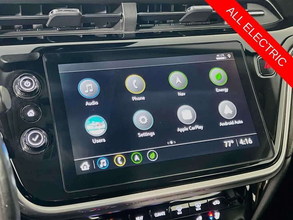Used 2023 Chevrolet Bolt EUV Premier w/ Sun & Sound Package FWD image 15