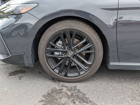 Used 2026 Toyota Camry SE w/ Multimedia Upgrade Package FWD image 14